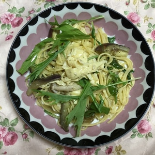 湯葉と水菜のペペロンチーノパスタ